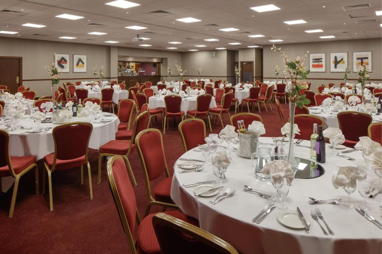 Delta Hotels By Marriott Warwick Warwick (Warwickshire) Exterior foto