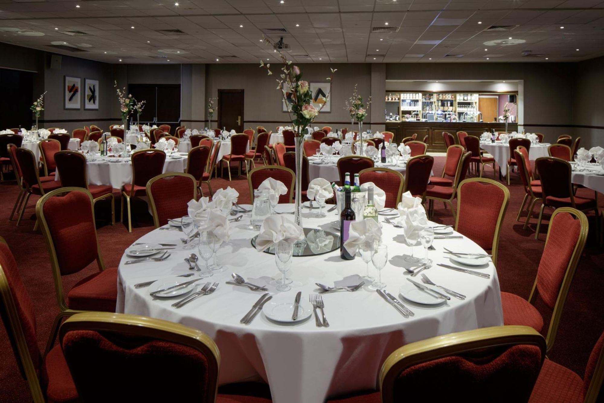 Delta Hotels By Marriott Warwick Warwick (Warwickshire) Exterior foto
